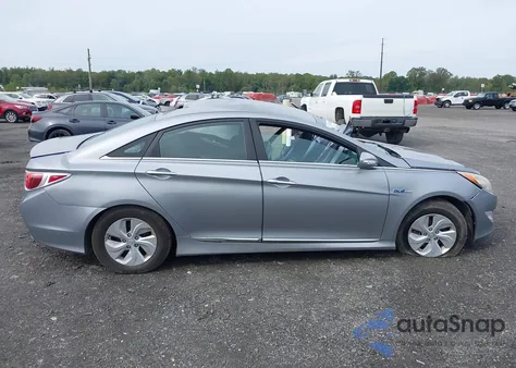 2014 Hyundai Sonata Hybrid из США, поврежденный, VIN KMHEC4A45EA117978